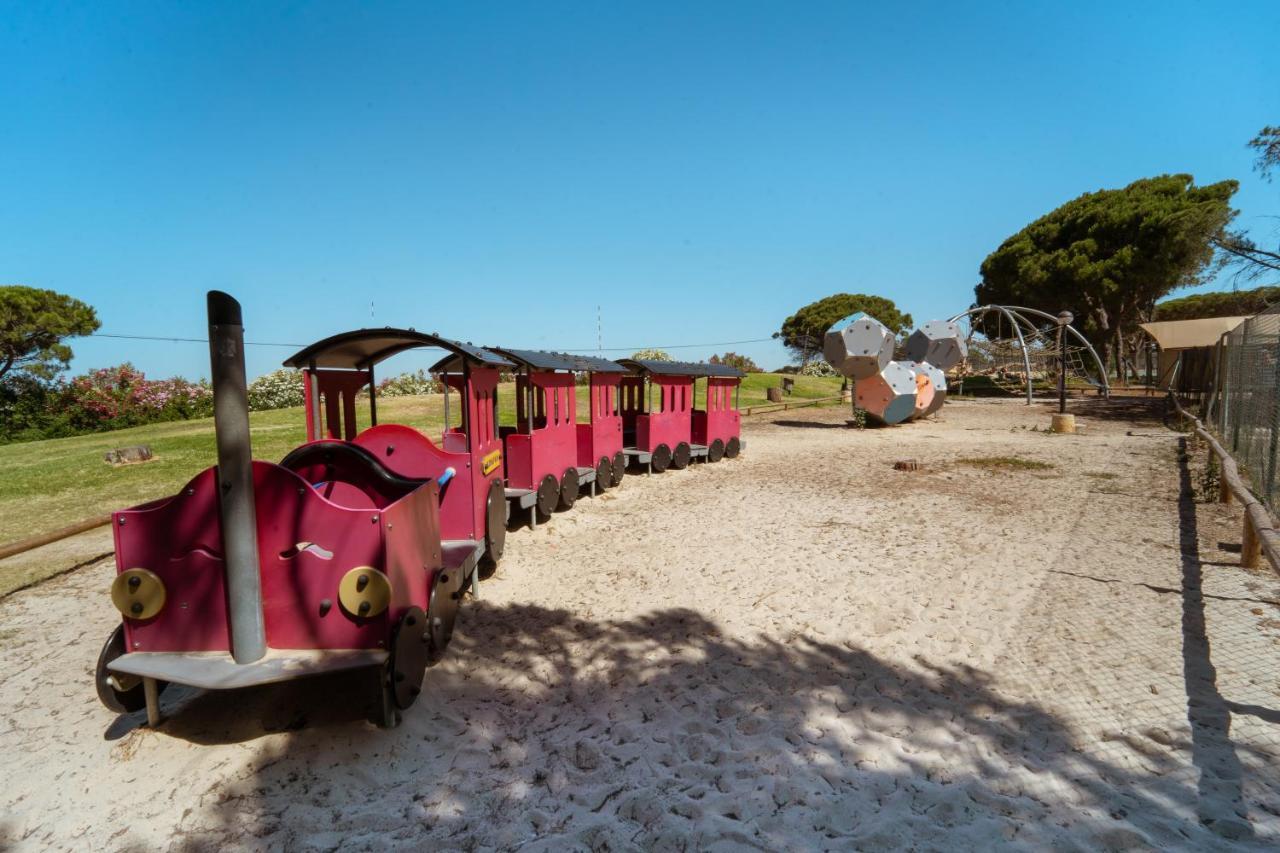 Hotel Kampaoh Doñana Mazagón Exterior foto