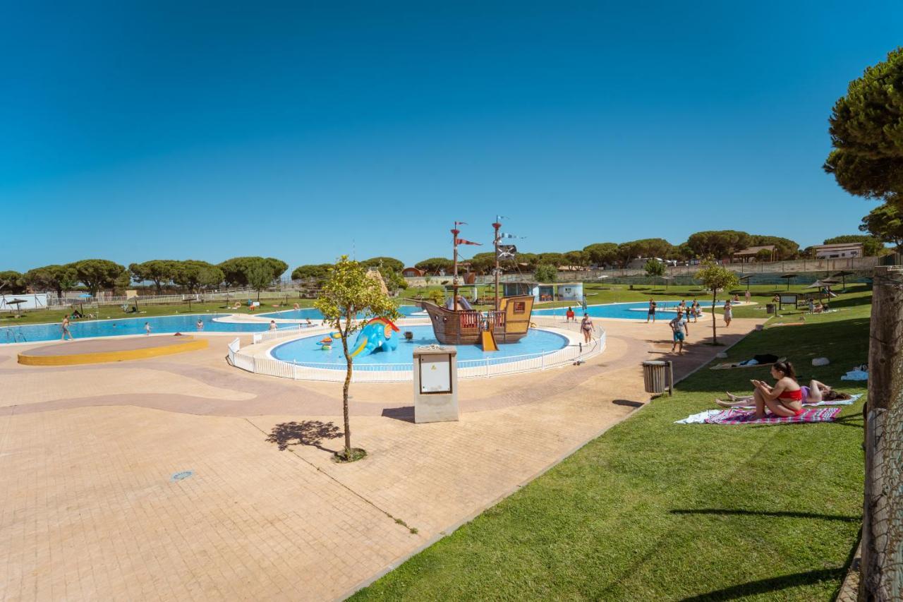 Hotel Kampaoh Doñana Mazagón Exterior foto
